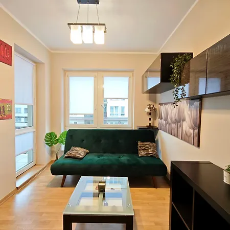 47 Sqm, Two Bedrooms, Bielany, Апартаменты Варшава